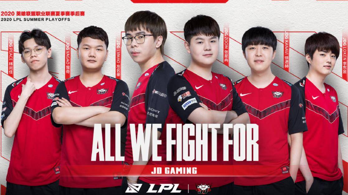 反击时中场 反击时中场