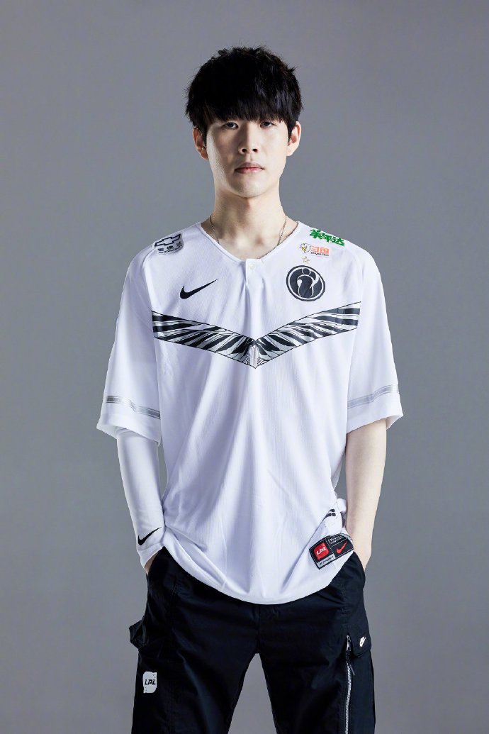 控球后卫 控球后卫