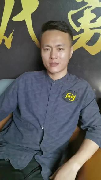 他加盟巴萨